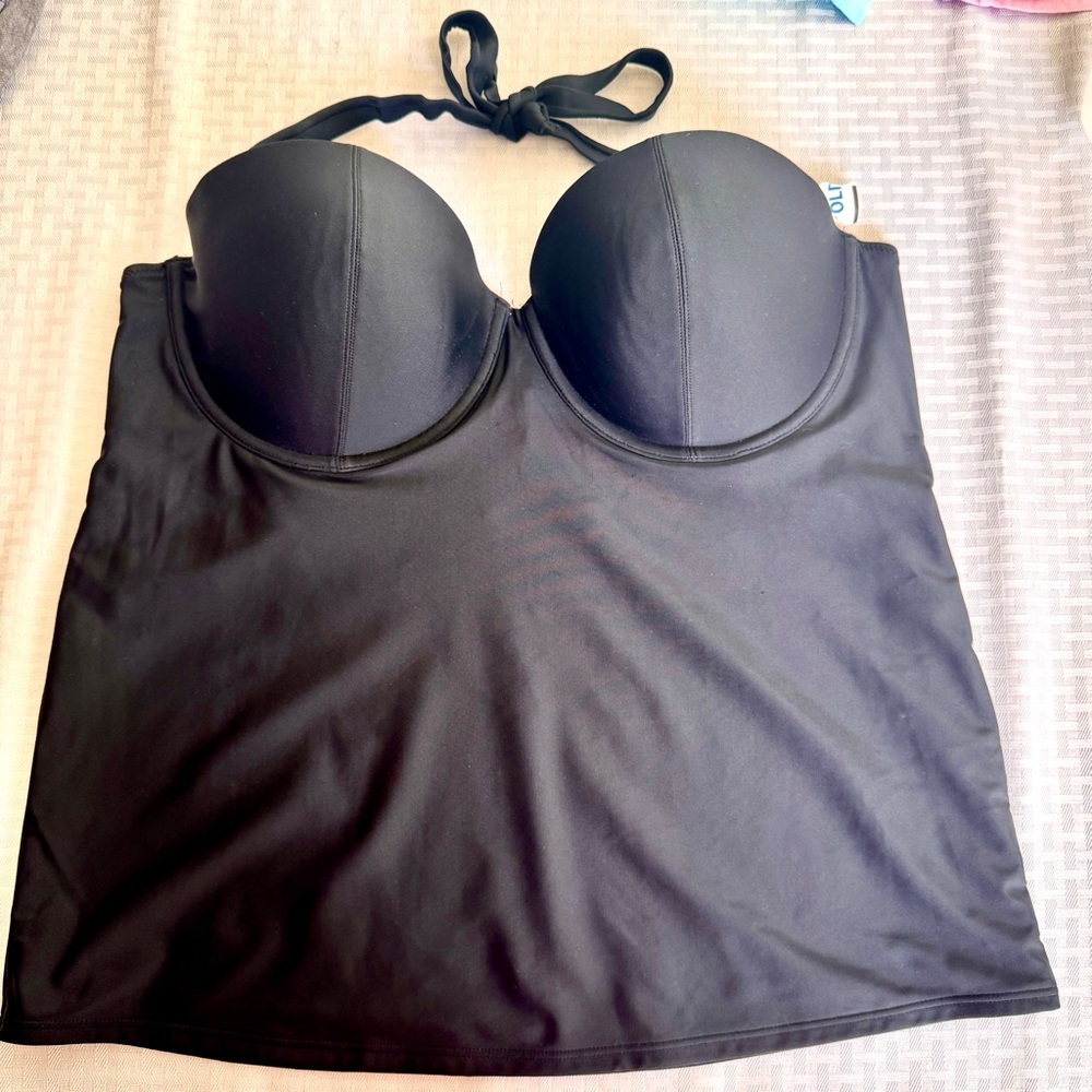 Old Navy Black Underwire Tankini Swim Top XXL NWOT Plus Halter Top‎ Only